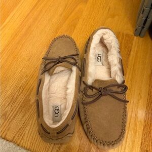 UGG Brown Slippers. Brand new.